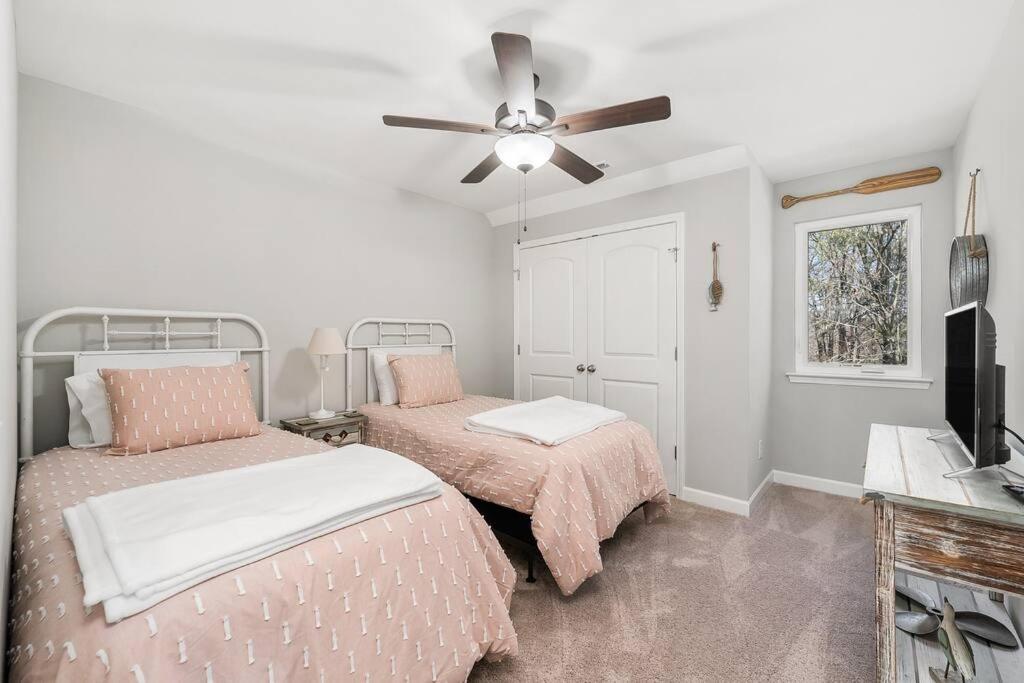 Beautiful Home With Lake And Marina Access, Firepit, Golf Cart Included Estill Springs المظهر الخارجي الصورة